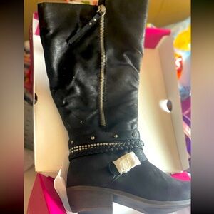 So Redpoll black Wide Calf boots size 8.5